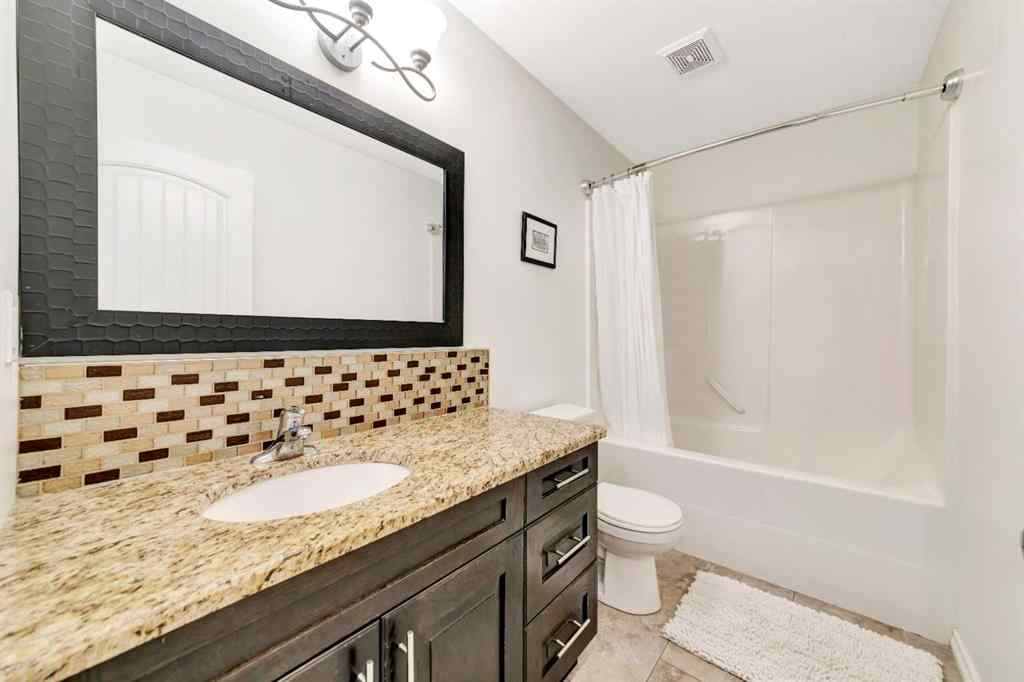 MLS® A2265768 - 7102 39 Street  in Parkview Estates Lloydminster, Residential