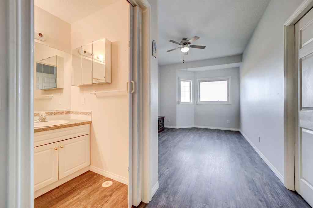 MLS® A2265771 - Unit #103 6 Skyline Crescent  in NONE Claresholm, Residential