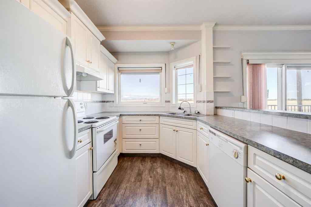 MLS® A2265771 - Unit #103 6 Skyline Crescent  in NONE Claresholm, Residential