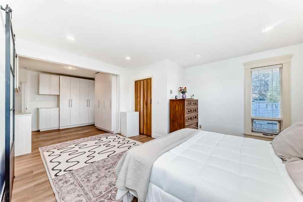 MLS® A2265777 - 342 SUPERIOR Avenue SW in Scarboro Calgary, Residential