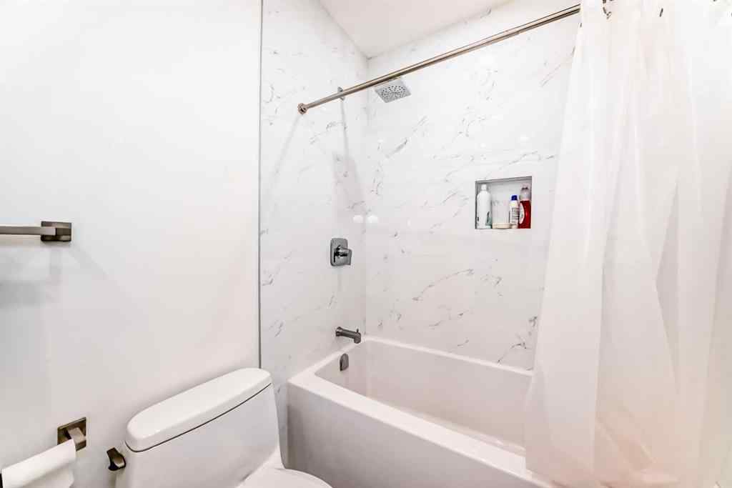 MLS® A2265777 - 342 SUPERIOR Avenue SW in Scarboro Calgary, Residential