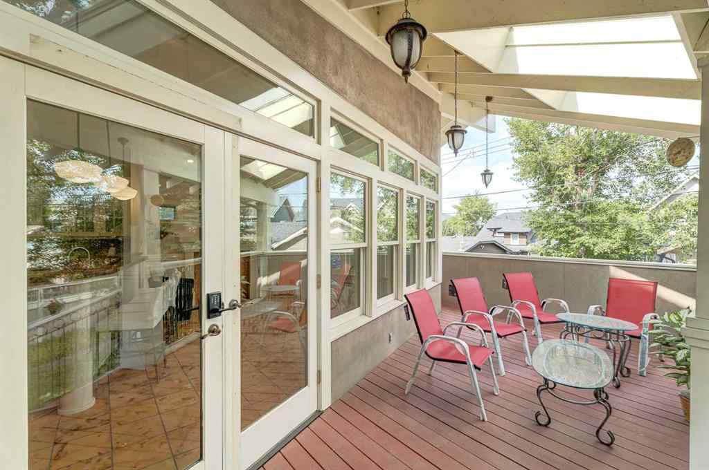 MLS® A2265777 - 342 SUPERIOR Avenue SW in Scarboro Calgary, Residential