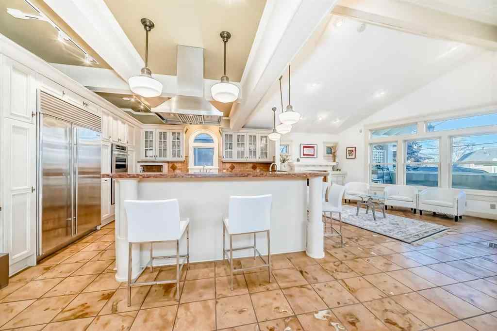 MLS® A2265777 - 342 SUPERIOR Avenue SW in Scarboro Calgary, Residential