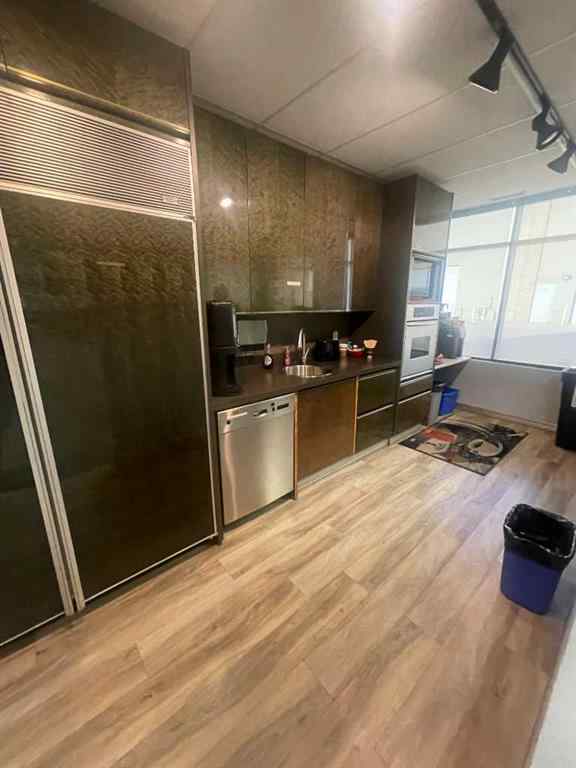 MLS® A2265778 - Unit #101 3750 46 Avenue SE in Eastfield Calgary, Commercial