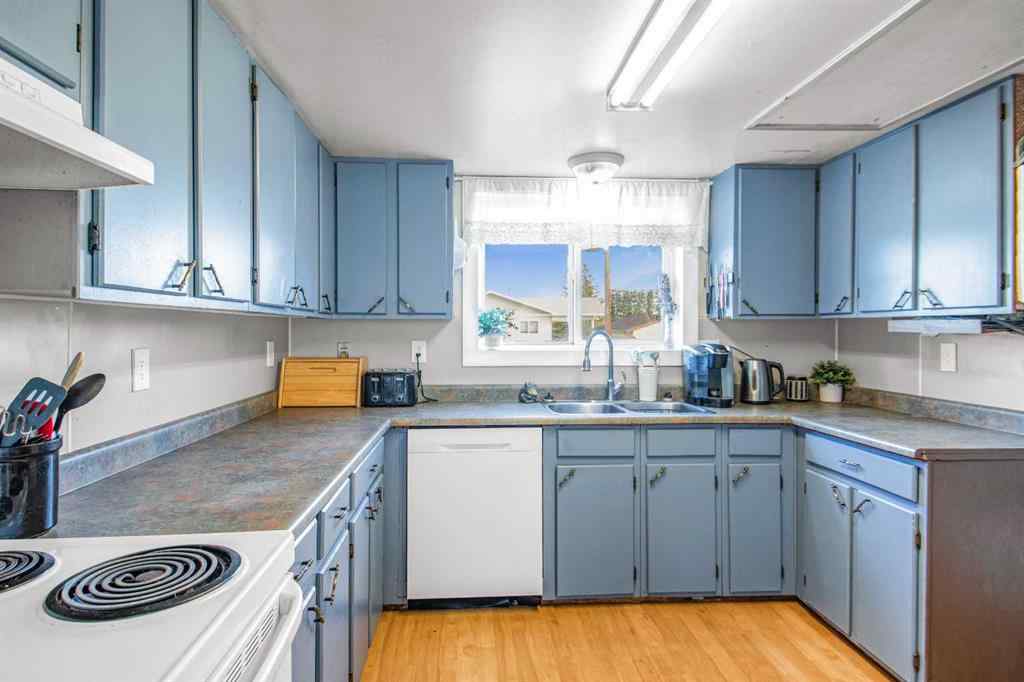 MLS® A2265784 - 4603 55 Street  in NONE Rycroft, Residential