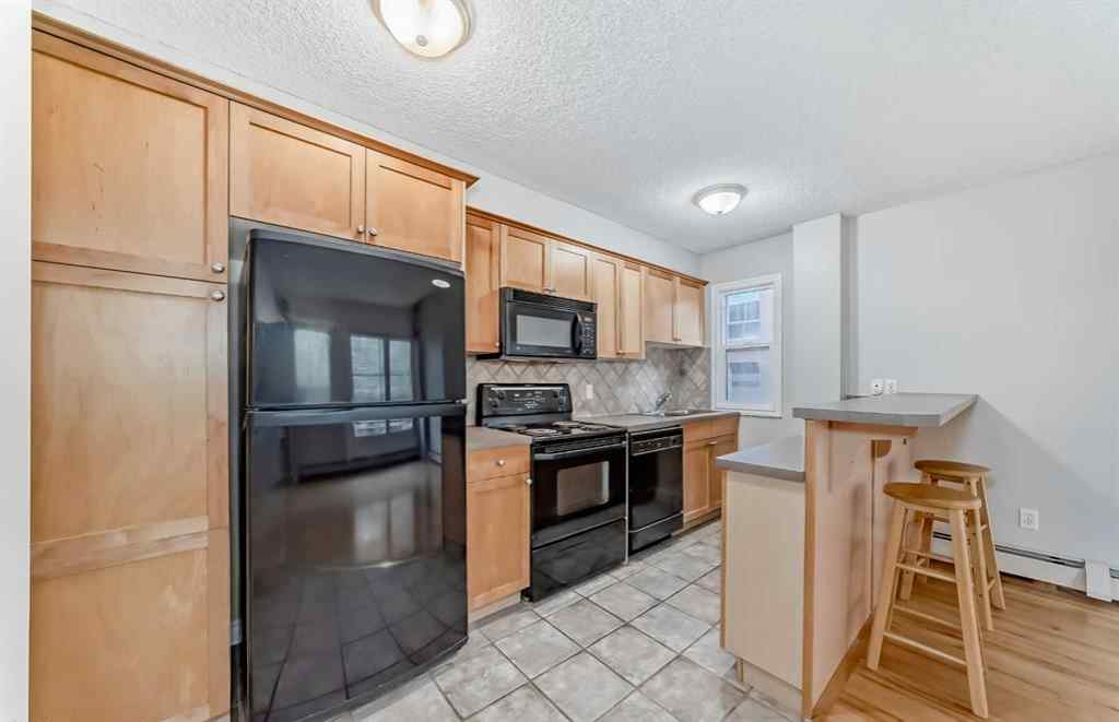 MLS® A2265785 - Unit #303 1331 15 Avenue SW in Beltline Calgary, Residential