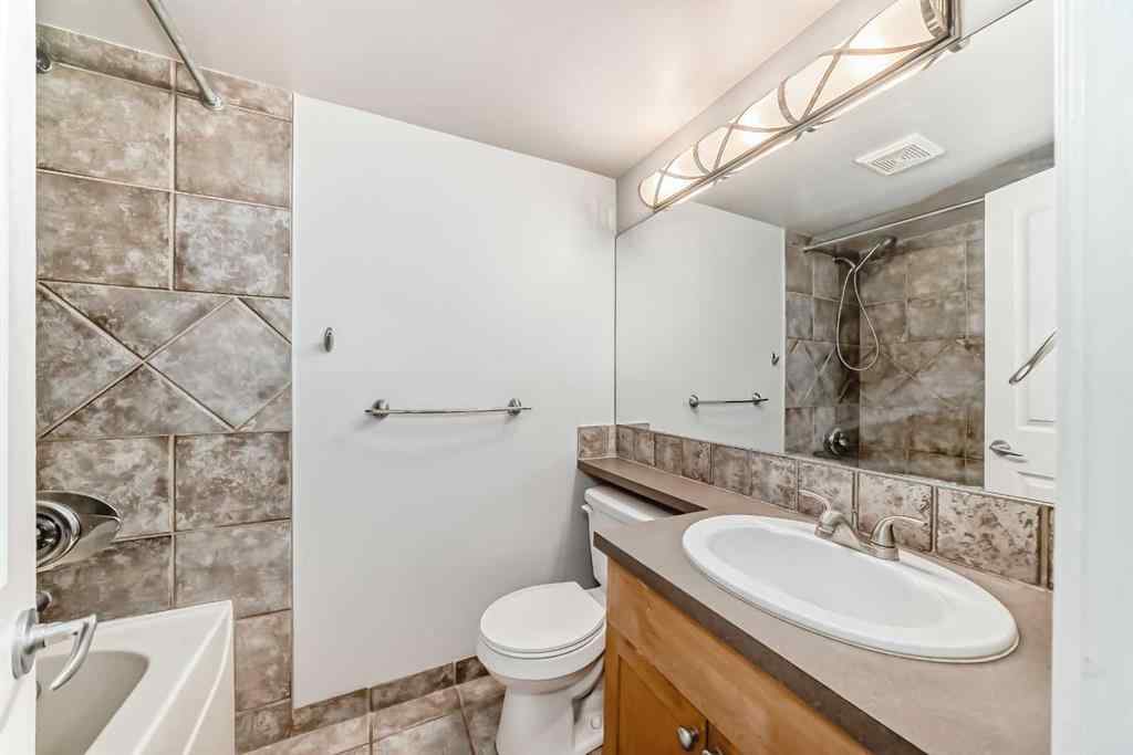 MLS® A2265785 - Unit #303 1331 15 Avenue SW in Beltline Calgary, Residential