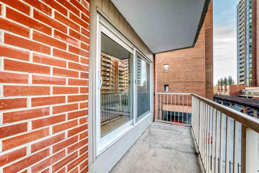 MLS® A2265785 - Unit #303 1331 15 Avenue SW in Beltline Calgary, Residential