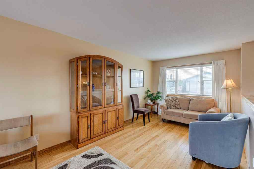 MLS® A2265790 - 1656 Strathcona Gate  in Strathaven Strathmore, Residential