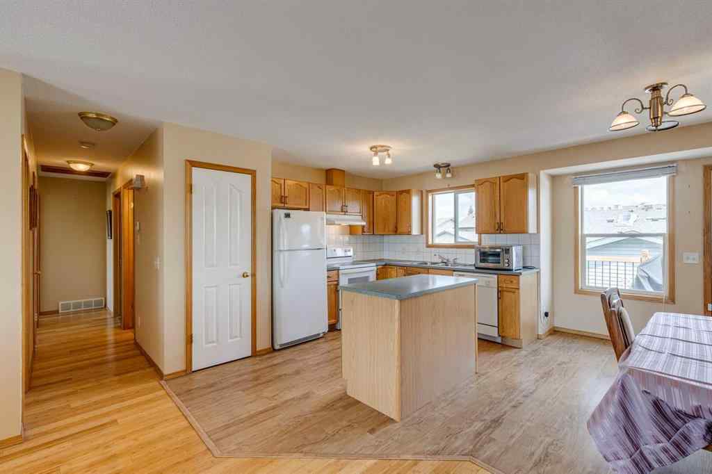 MLS® A2265790 - 1656 Strathcona Gate  in Strathaven Strathmore, Residential