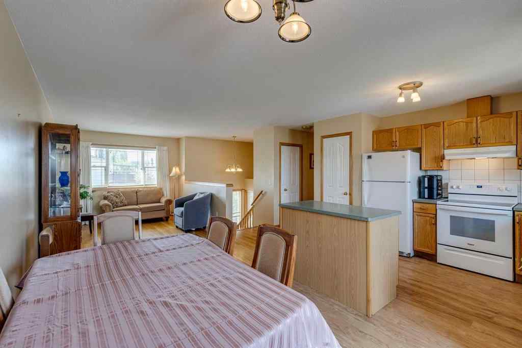 MLS® A2265790 - 1656 Strathcona Gate  in Strathaven Strathmore, Residential