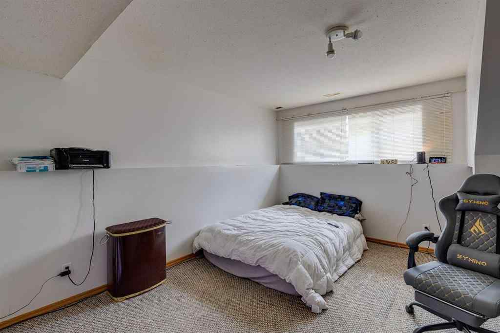 MLS® A2265790 - 1656 Strathcona Gate  in Strathaven Strathmore, Residential