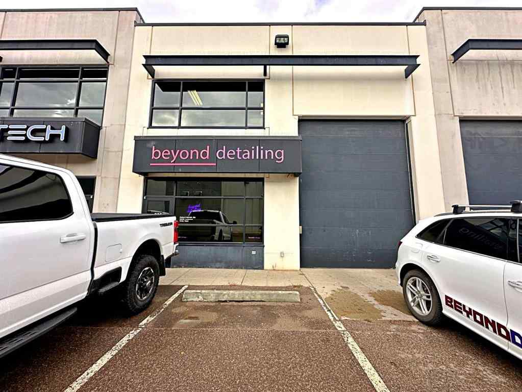 MLS® A2265793 - Unit #305 400 Mackenzie Boulevard  in Mackenzie Park Fort McMurray, Commercial