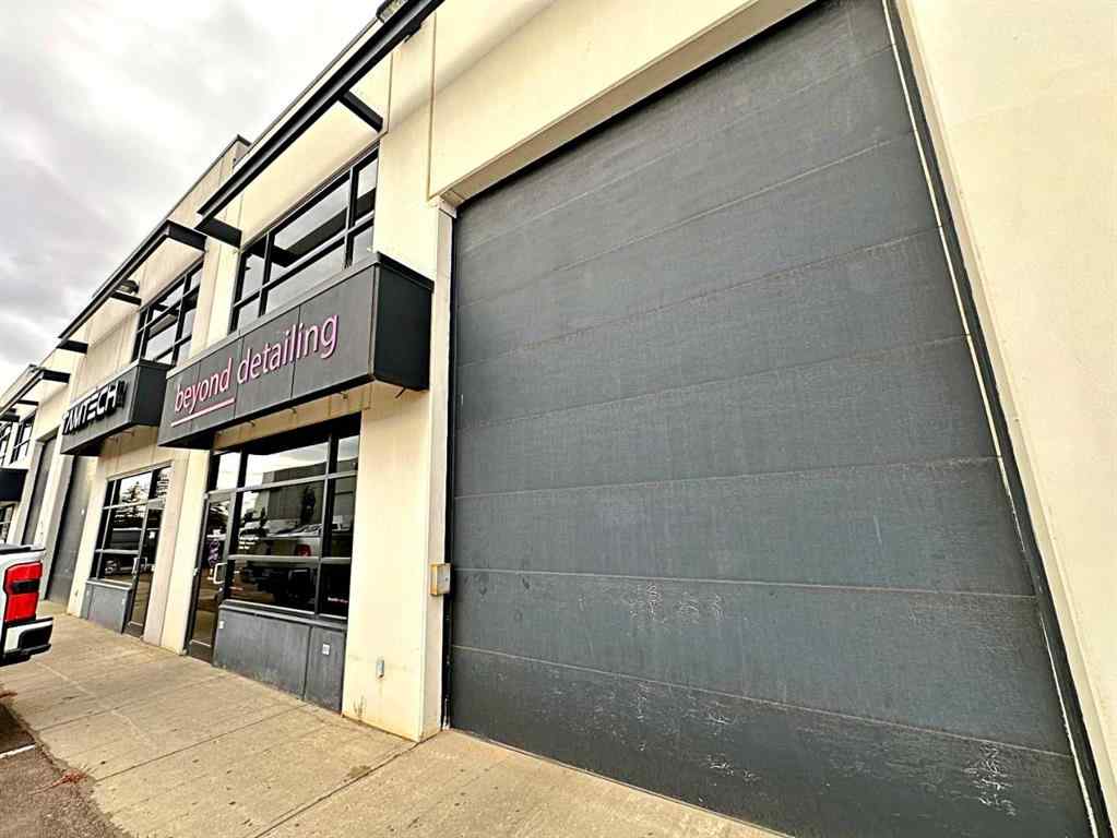 MLS® A2265793 - Unit #305 400 Mackenzie Boulevard  in Mackenzie Park Fort McMurray, Commercial