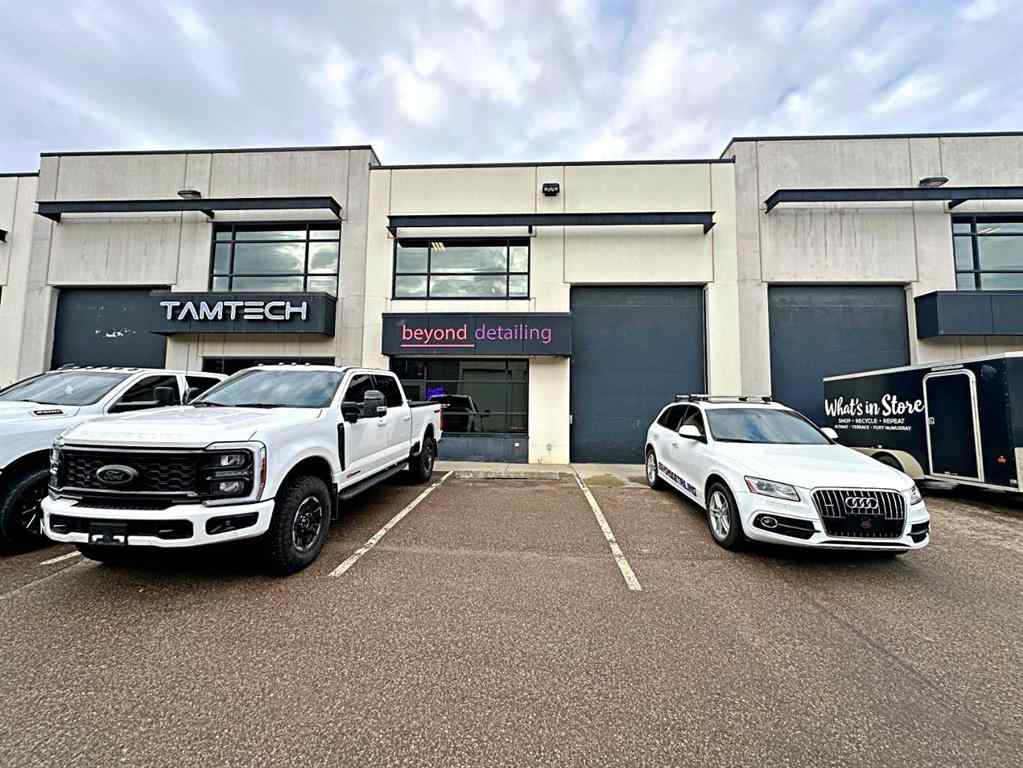 MLS® A2265793 - Unit #305 400 Mackenzie Boulevard  in Mackenzie Park Fort McMurray, Commercial