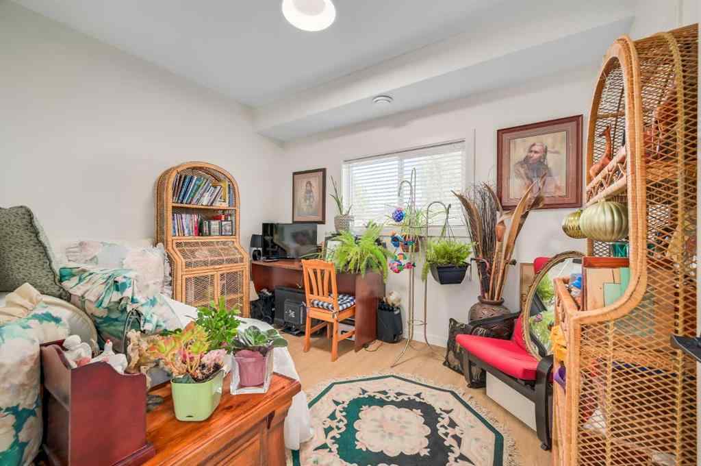 MLS® A2265796 - 92 2A Street  in North Central High River High River, Residential