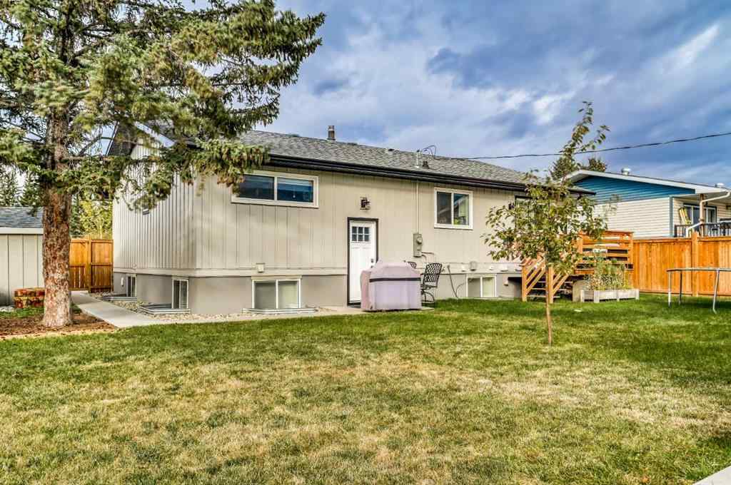 MLS® A2265796 - 92 2A Street  in North Central High River High River, Residential
