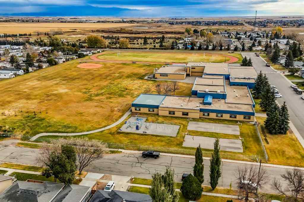 MLS® A2265796 - 92 2A Street  in North Central High River High River, Residential