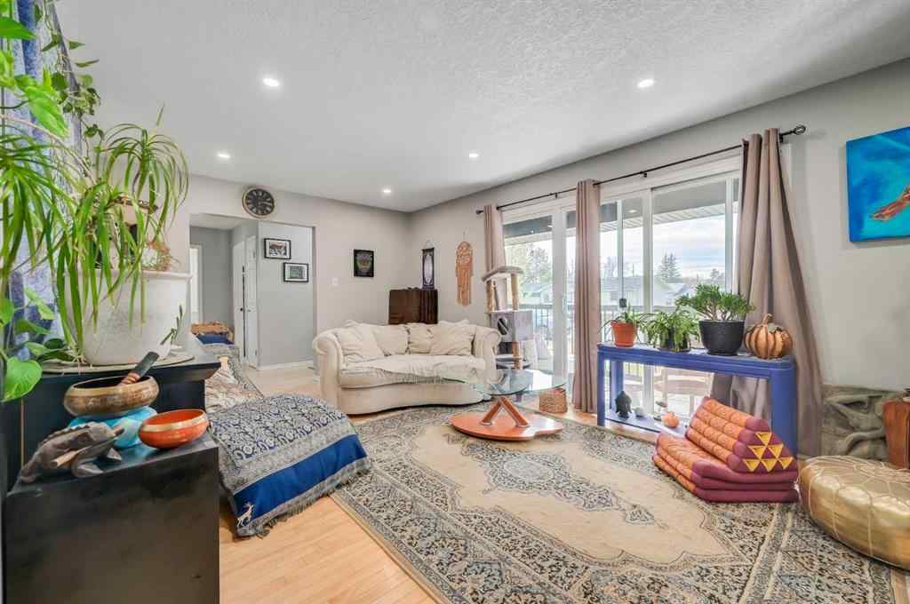 MLS® A2265796 - 92 2A Street  in North Central High River High River, Residential