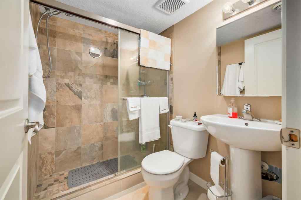 MLS® A2265796 - 92 2A Street  in North Central High River High River, Residential