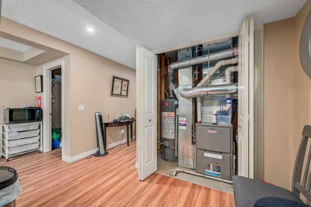 MLS® A2265796 - 92 2A Street  in North Central High River High River, Residential