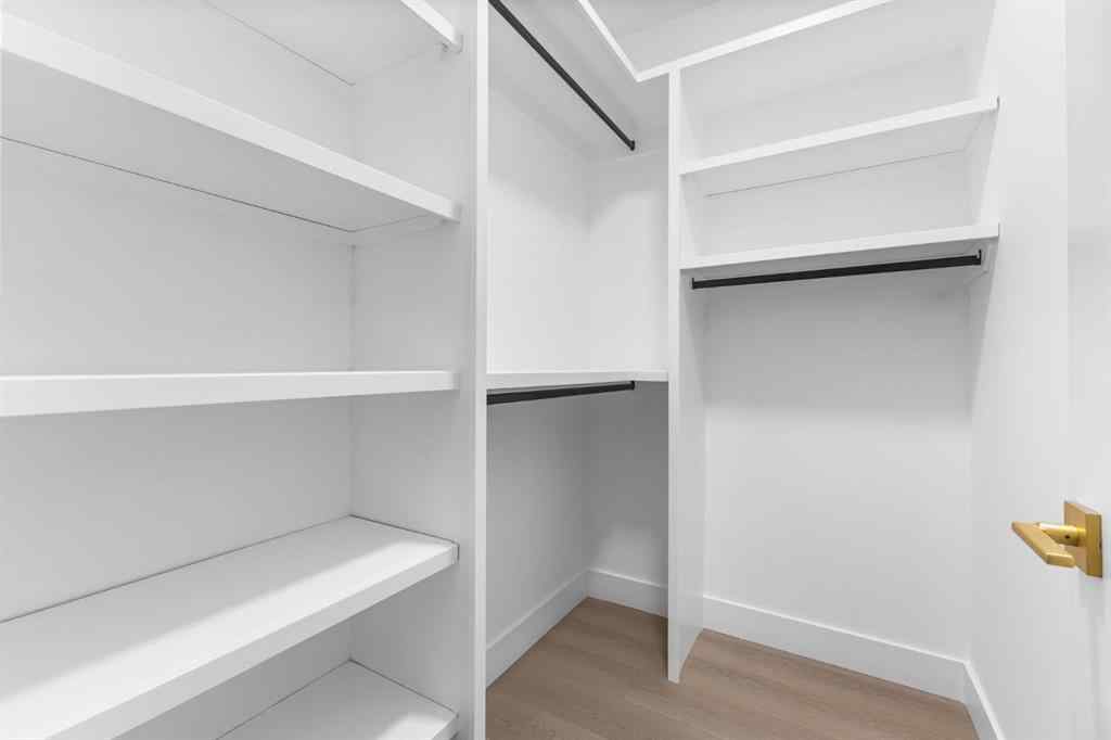 MLS® A2265798 - 4418 8 Avenue SW in Rosscarrock Calgary, Residential