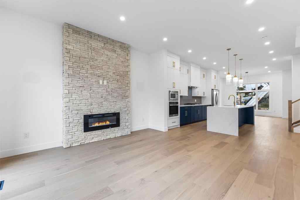 MLS® A2265798 - 4418 8 Avenue SW in Rosscarrock Calgary, Residential