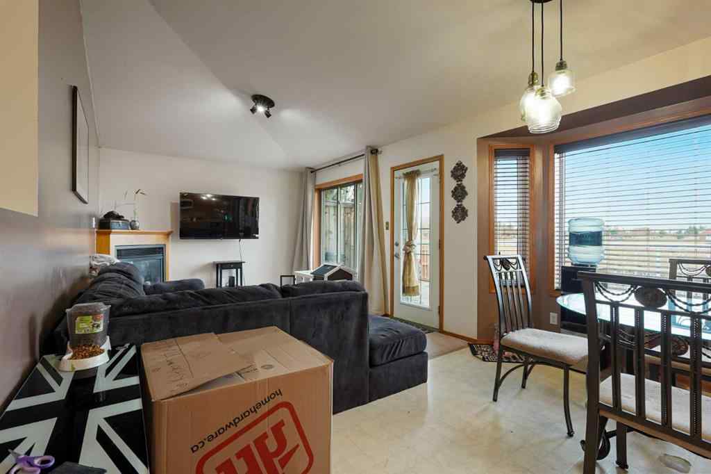 MLS® A2265803 - 1114 24 Avenue  in NONE Coaldale, Residential