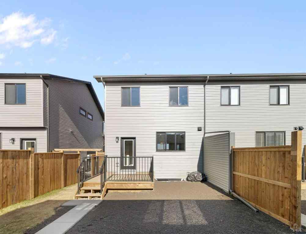 MLS® A2265805 - 215 Belvedere Avenue SE in Belvedere Calgary, Residential