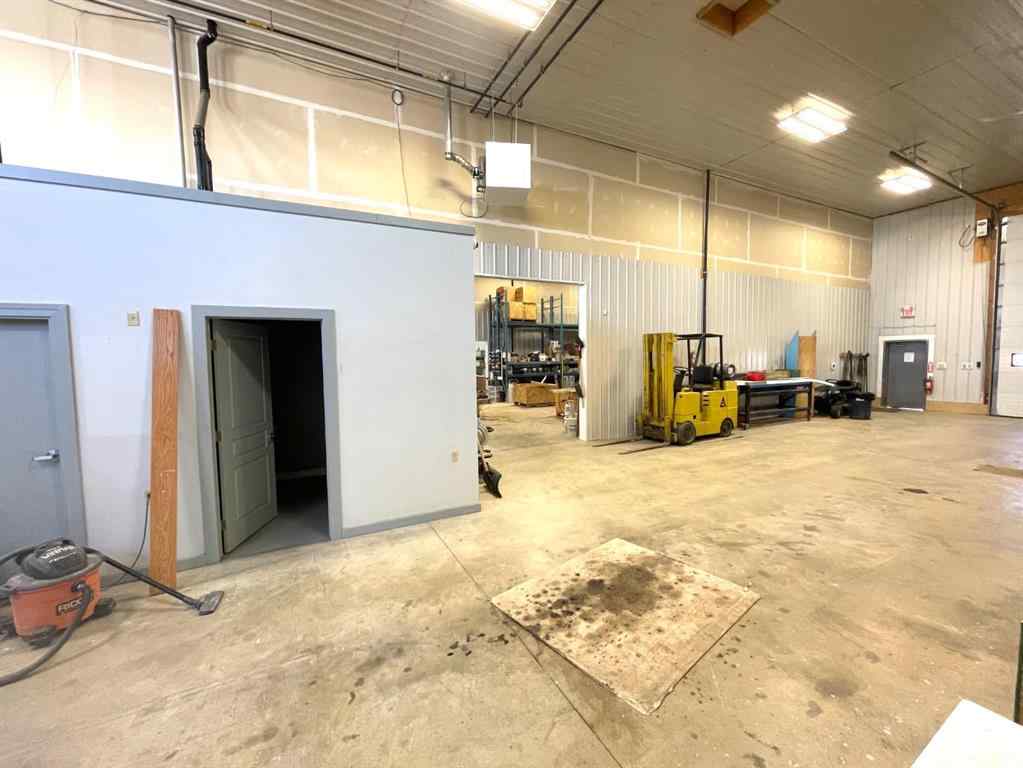 MLS® A2265806 - 4314 41 Street  in Mohler Industrial Camrose, Commercial
