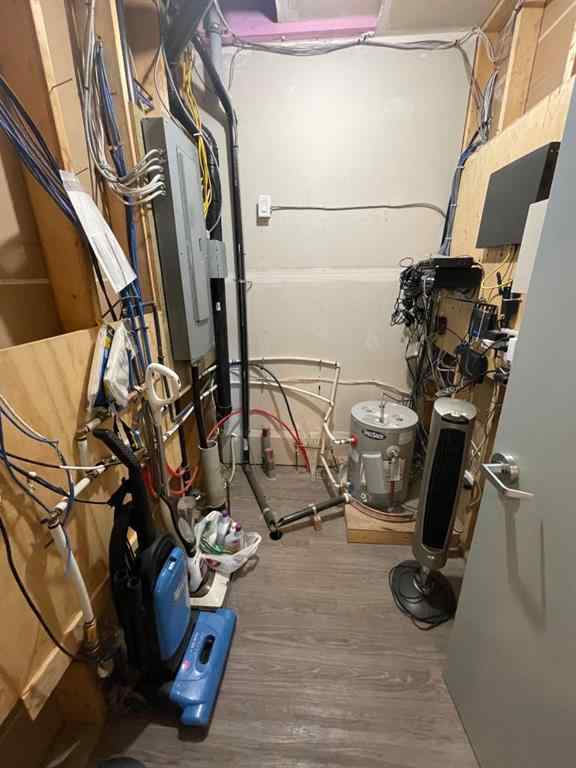 MLS® A2265806 - 4314 41 Street  in Mohler Industrial Camrose, Commercial