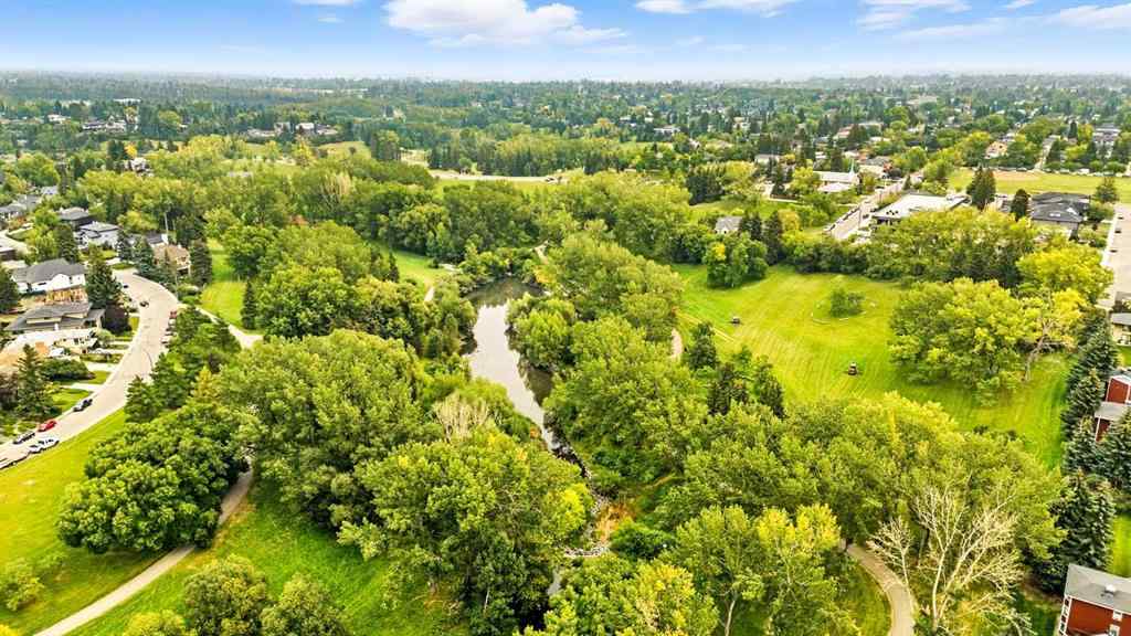 MLS® A2265807 - 926 21 Avenue NW in Mount Pleasant Calgary, Residential