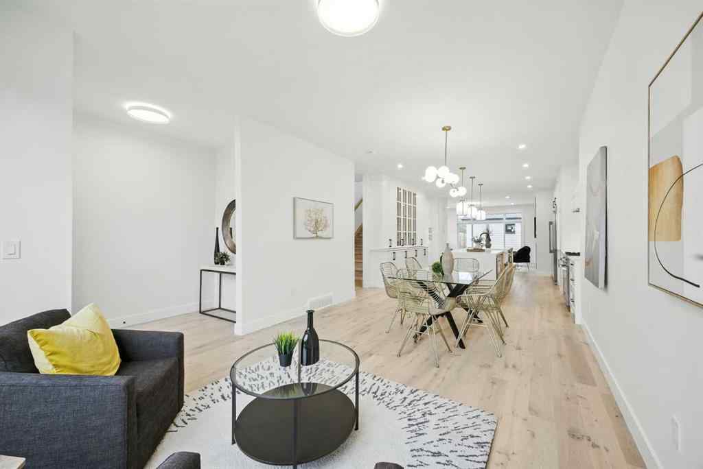 MLS® A2265807 - 926 21 Avenue NW in Mount Pleasant Calgary, Residential