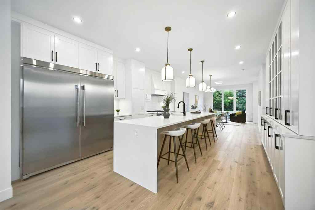 MLS® A2265807 - 926 21 Avenue NW in Mount Pleasant Calgary, Residential