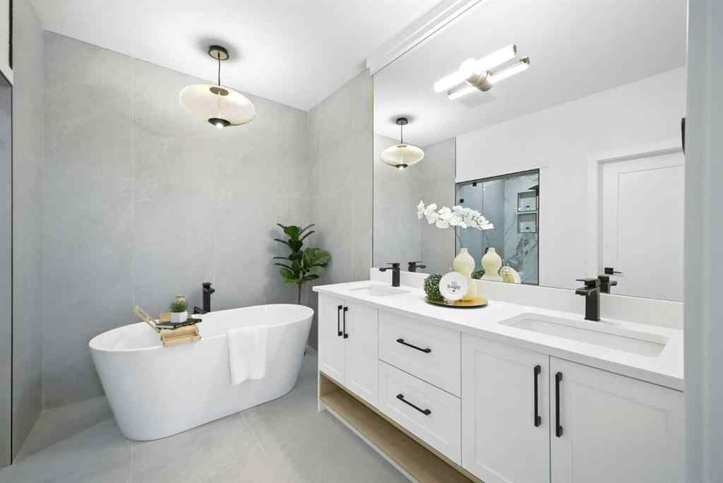 MLS® A2265807 - 926 21 Avenue NW in Mount Pleasant Calgary, Residential