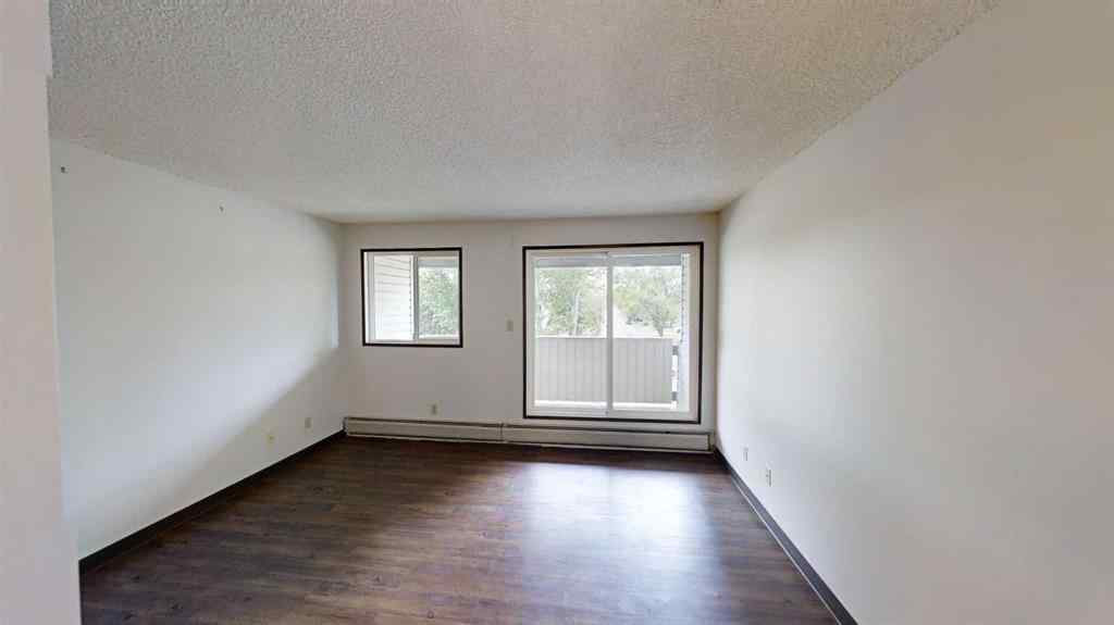 MLS® A2265808 - Unit #301 5117 44 Street  in NONE High Prairie, Rental