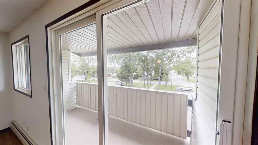 MLS® A2265808 - Unit #301 5117 44 Street  in NONE High Prairie, Rental