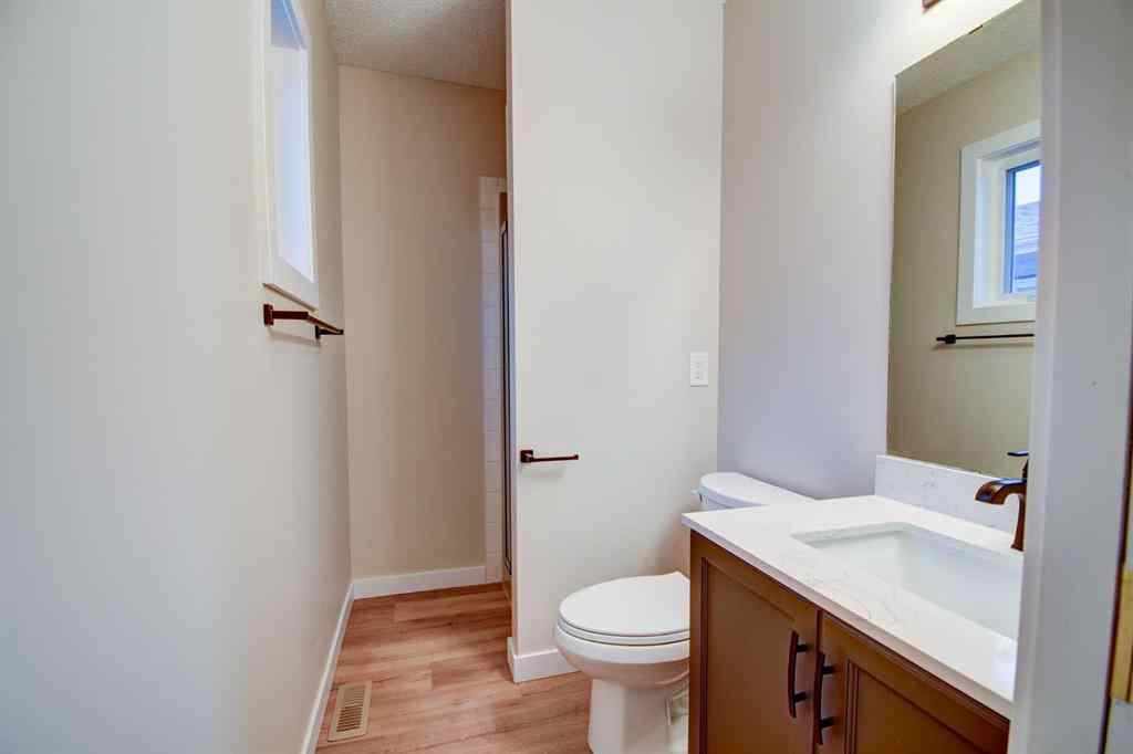 MLS® A2265815 - 112 Dixon Crescent  in Deer Park Estates Red Deer, Residential