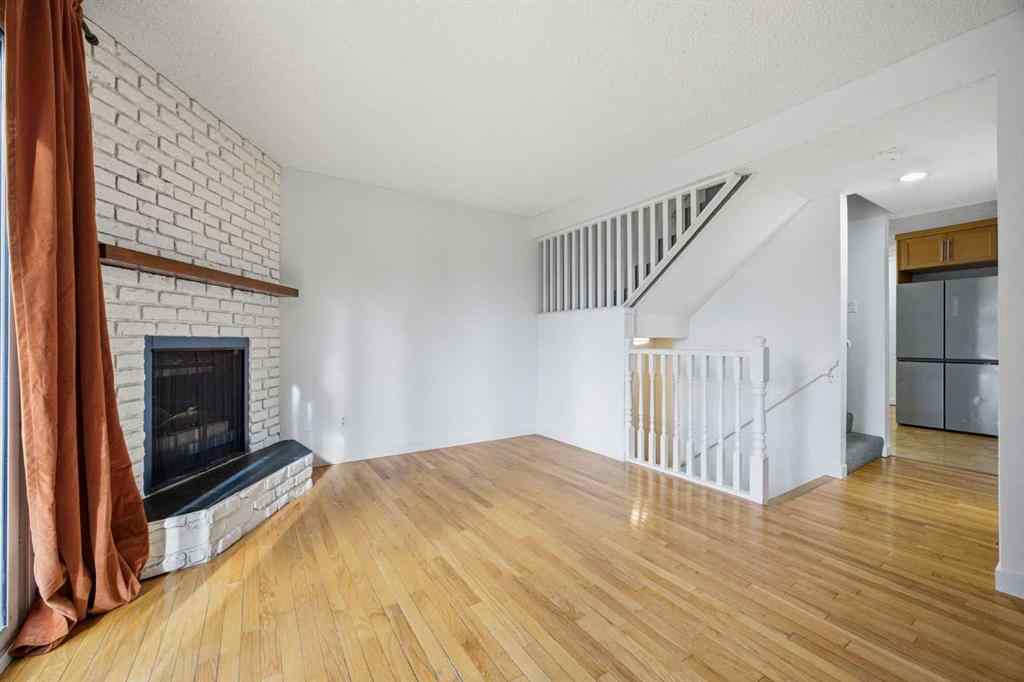 MLS® A2265821 - Unit #8 803 Varsity Estates Drive NW in Varsity Calgary, Residential