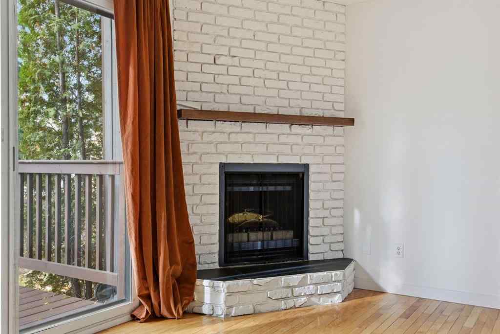 MLS® A2265821 - Unit #8 803 Varsity Estates Drive NW in Varsity Calgary, Residential