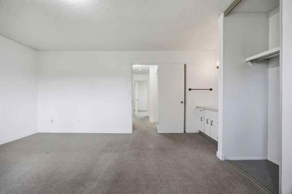 MLS® A2265821 - Unit #8 803 Varsity Estates Drive NW in Varsity Calgary, Residential