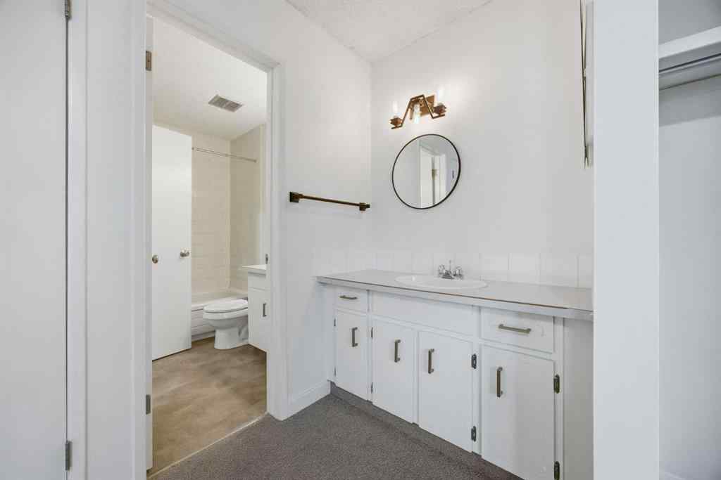 MLS® A2265821 - Unit #8 803 Varsity Estates Drive NW in Varsity Calgary, Residential