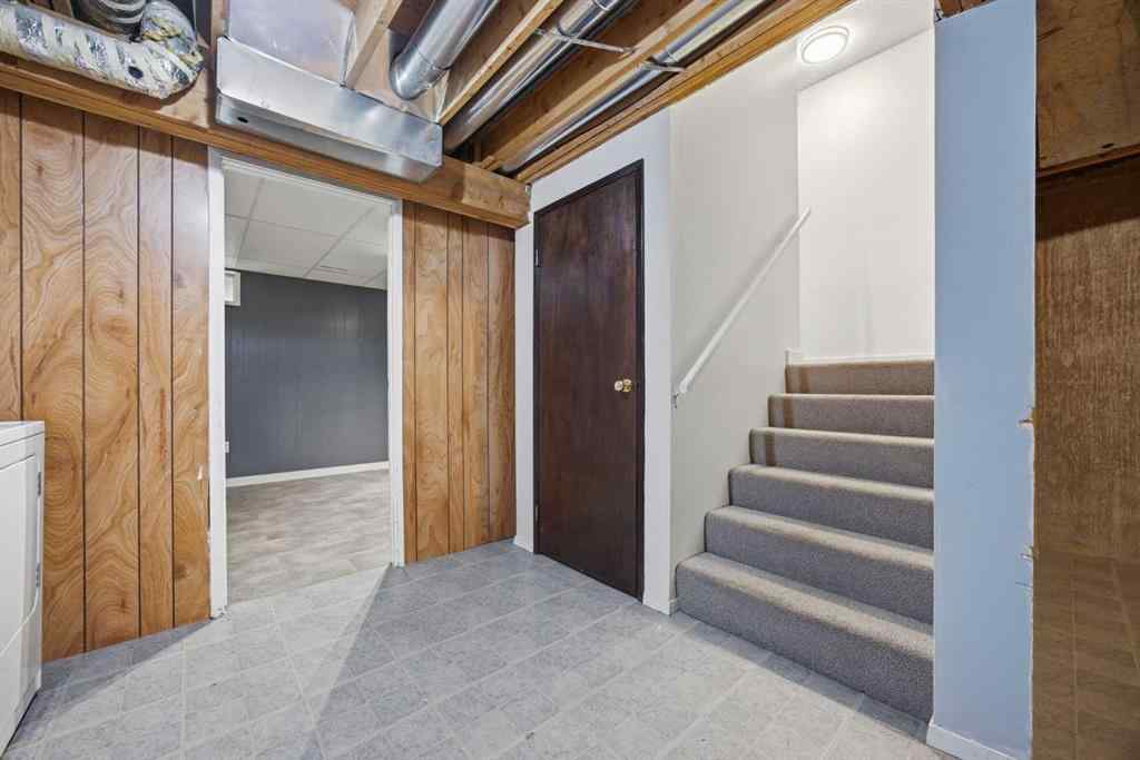 MLS® A2265821 - Unit #8 803 Varsity Estates Drive NW in Varsity Calgary, Residential