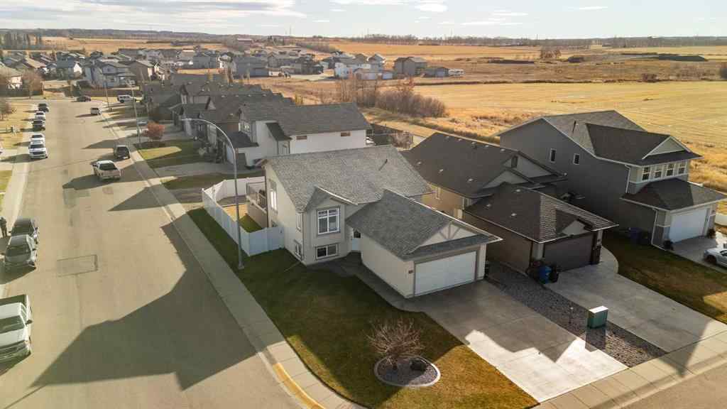 MLS® A2265824 - 199 Robinson Avenue  in Park Place Penhold, Residential
