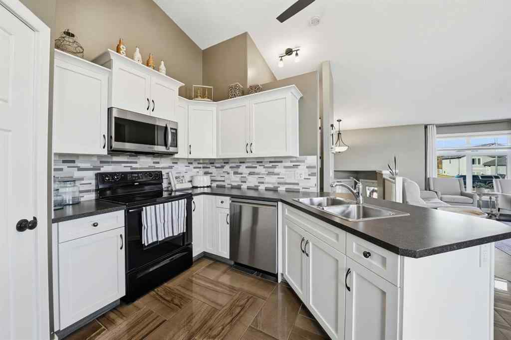 MLS® A2265824 - 199 Robinson Avenue  in Park Place Penhold, Residential