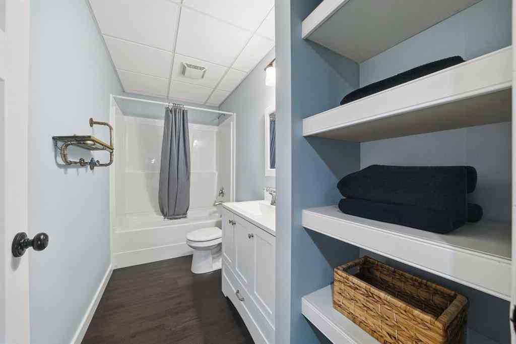 MLS® A2265824 - 199 Robinson Avenue  in Park Place Penhold, Residential