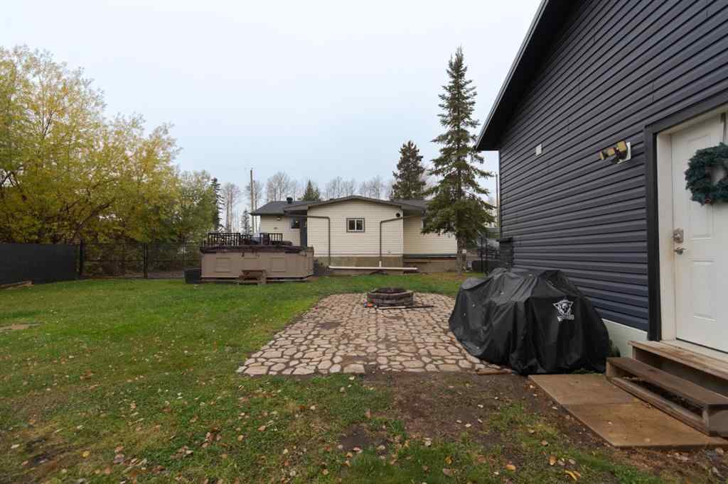 MLS® A2265827 - 21 Gregoire Avenue  in Gregoire Lake Gregoire Lake Estates, Residential