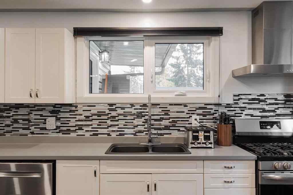 MLS® A2265827 - 21 Gregoire Avenue  in Gregoire Lake Gregoire Lake Estates, Residential