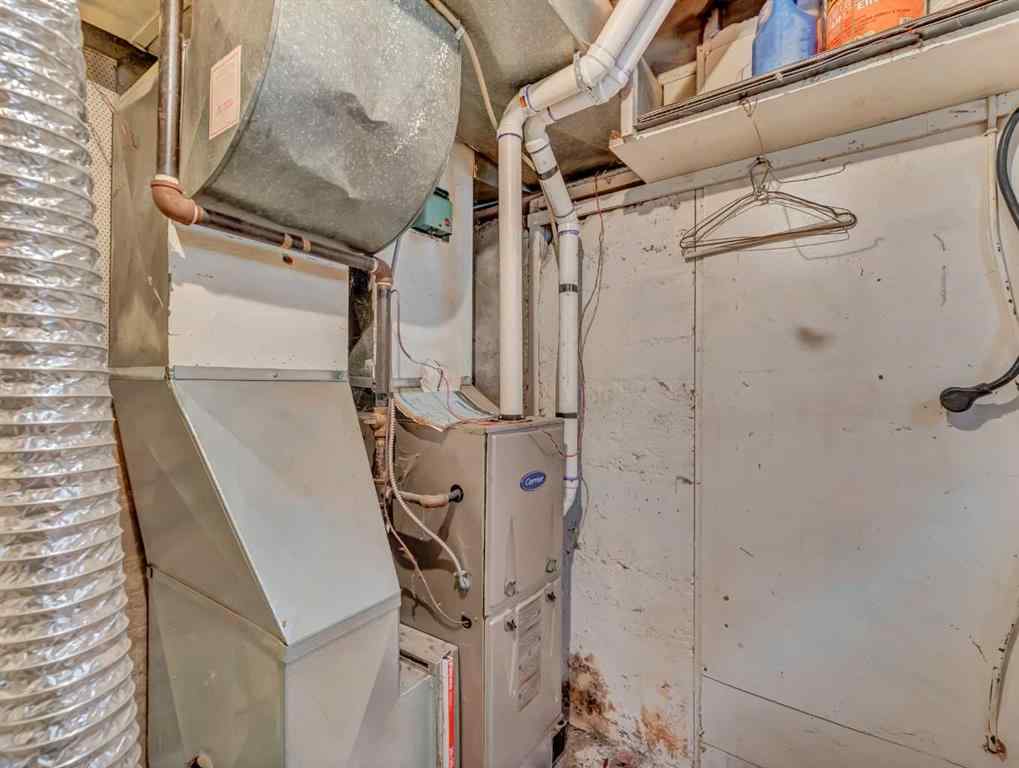 MLS® A2265828 - 960 5 Street SE in River Flats Medicine Hat, Residential