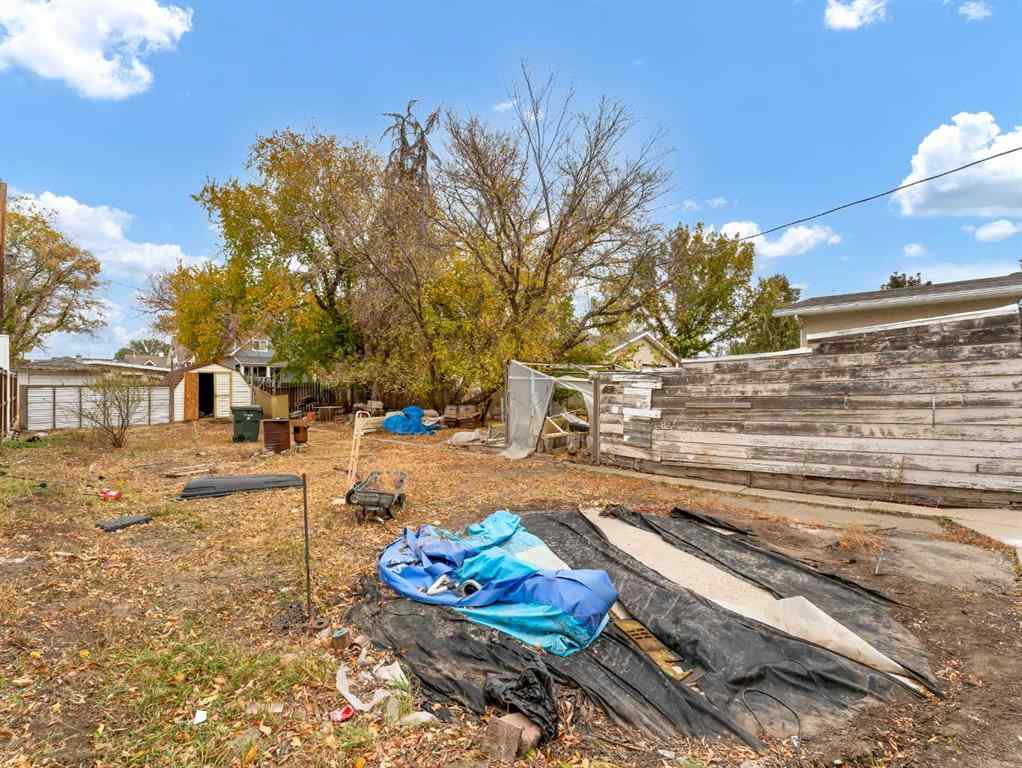 MLS® A2265828 - 960 5 Street SE in River Flats Medicine Hat, Residential